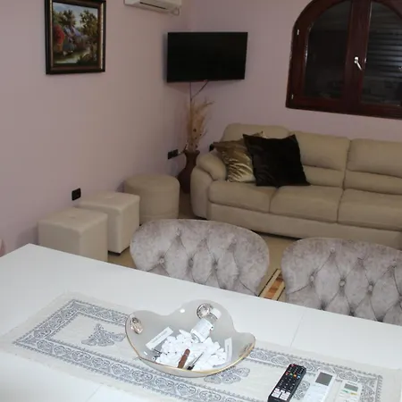 Holiday home Panorama Ishem *