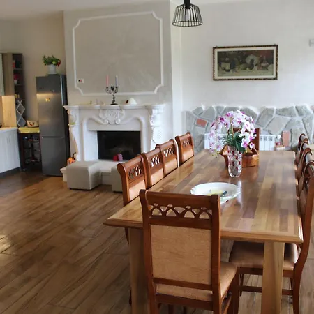 Vakantiehuis Panorama Ishem Durrës