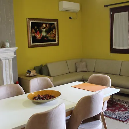 Panorama Ishem Casa vacanze Durrës