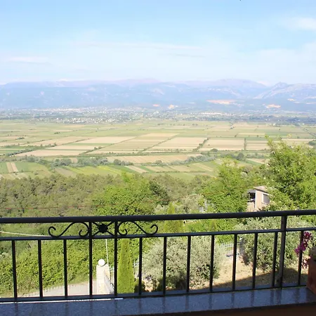 Panorama Ishem 펜션 *